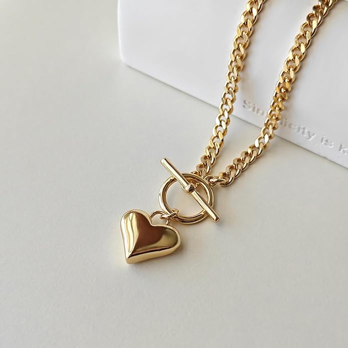 Zeffy Dainty Gold Heart Necklace for Women Trendy 14K Gold/Silver Plate Cute Heart Pendant Choker Necklaces Gold Love Heart Chain Necklace for Women Dainty Gold Jewelry Gifts for Women