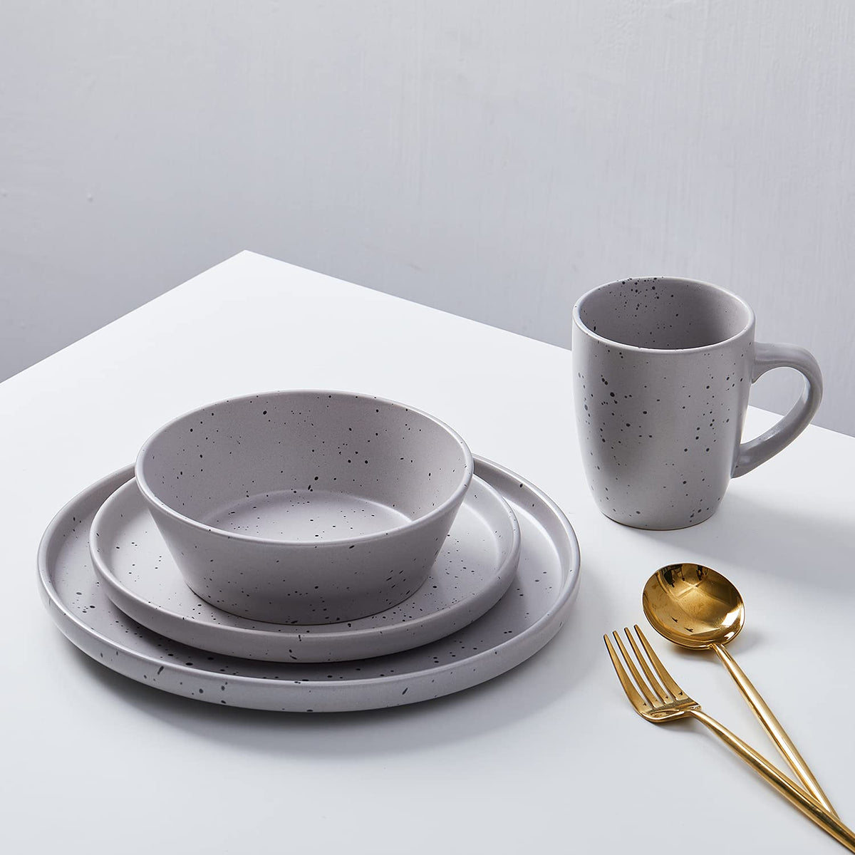 Stone Lain Jade Stoneware 16 Piece Dinnerware Set, Home Kitchen Dish Set with Dinner Plates, Salad Plates, Bowls, & Mugs - Service for 4, Light Grey
