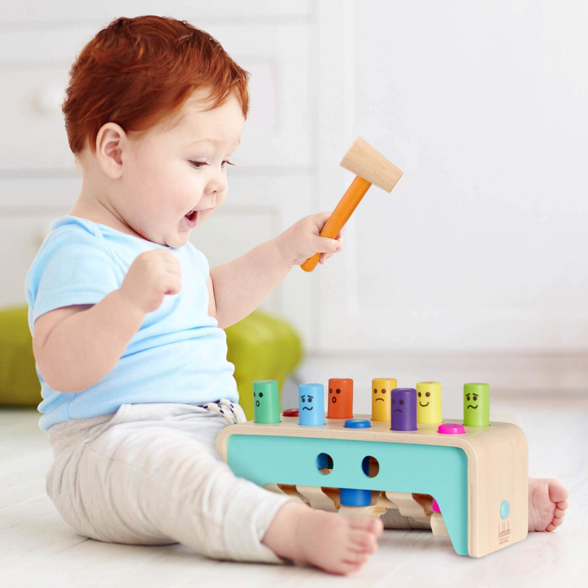 Battat – Wooden Hammer Toy for Kids, Toddlers – Pounding Bench with Pegs and Mallet – Colorful Developmental Toy – 1 Year + – Pound & Count Bench