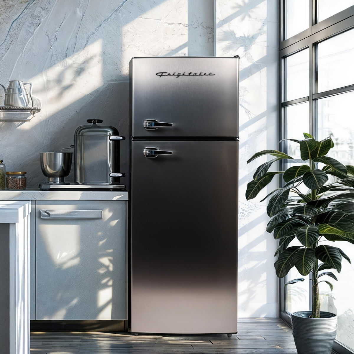 Frigidaire, 2 Door Apartment Size Refrigerator/Freezer Combo, 7.5 cu ft, Platinum Series, Stainless, 23" D x 21.5" W x 55.5" H