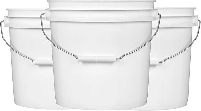 House Naturals 2 Gallon White Bucket with Screw on Lid - Pack of 3 Made in USA contrainers (White Buckets with Red Lids)
