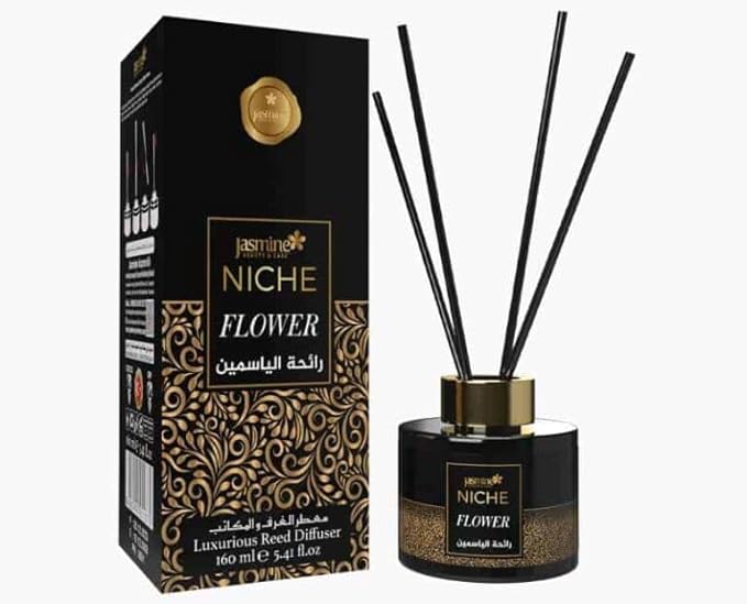 Flower Reed Diffuser for Home Office Long Lasting Essential Oil Room Scent Natural Air Freshener Reeds Decorative Scented Gift Set for Bedroom Living Space Bottle 160ml