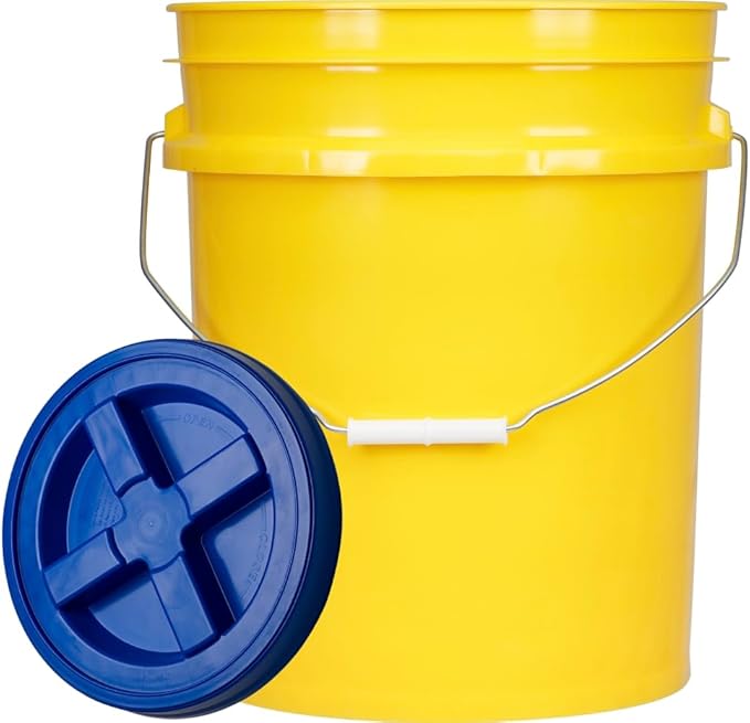 House Naturals 5 Gallon Food Grade Plastic Bucket with Air Tight Screw on Lid Made in USA Container (Yellow Bucket with Blue Lid)