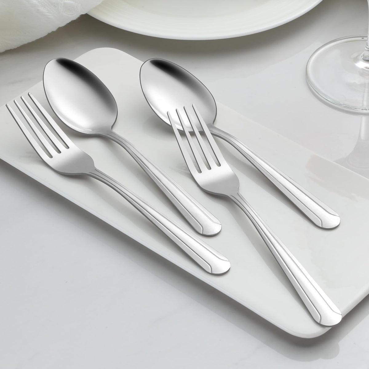 BEWOS 36-Piece Dinner Fork Set, 8.2-Inch Stainless Steel Silverware, Mirror Polished, Dishwasher Safe, For Home, Kitchen or Restaurant