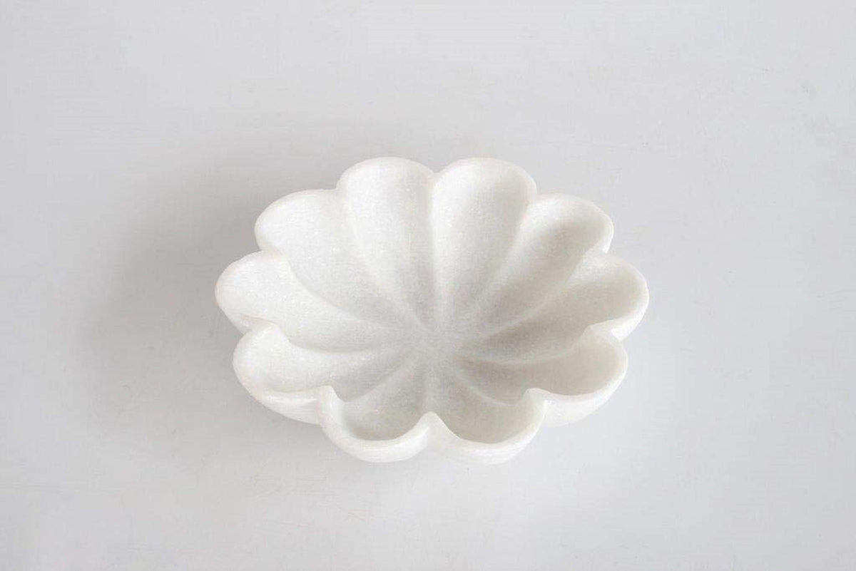 PUSHPA EXPORTS Handcrafted Marble Decorative Bowl Ripple Marble Bowl White Marble Flower Bowl Decorative Marble Scallop Bowl Ruffled Marble Bowl Ring Dish (3 inch)