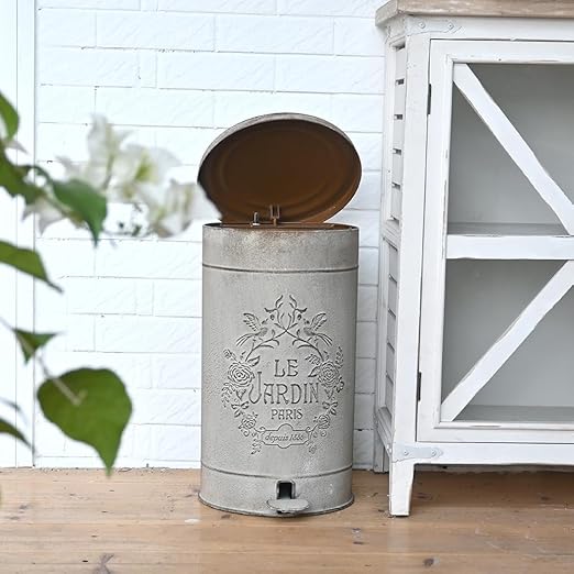 Retro Outdoor Trash Can with Lid 17L/4.5 Gallon Waste Container with Pedal Garbage Poop Bin Kitchen Waste Bins Touchless Bathroom Garbage Can Room Park Garden Decor