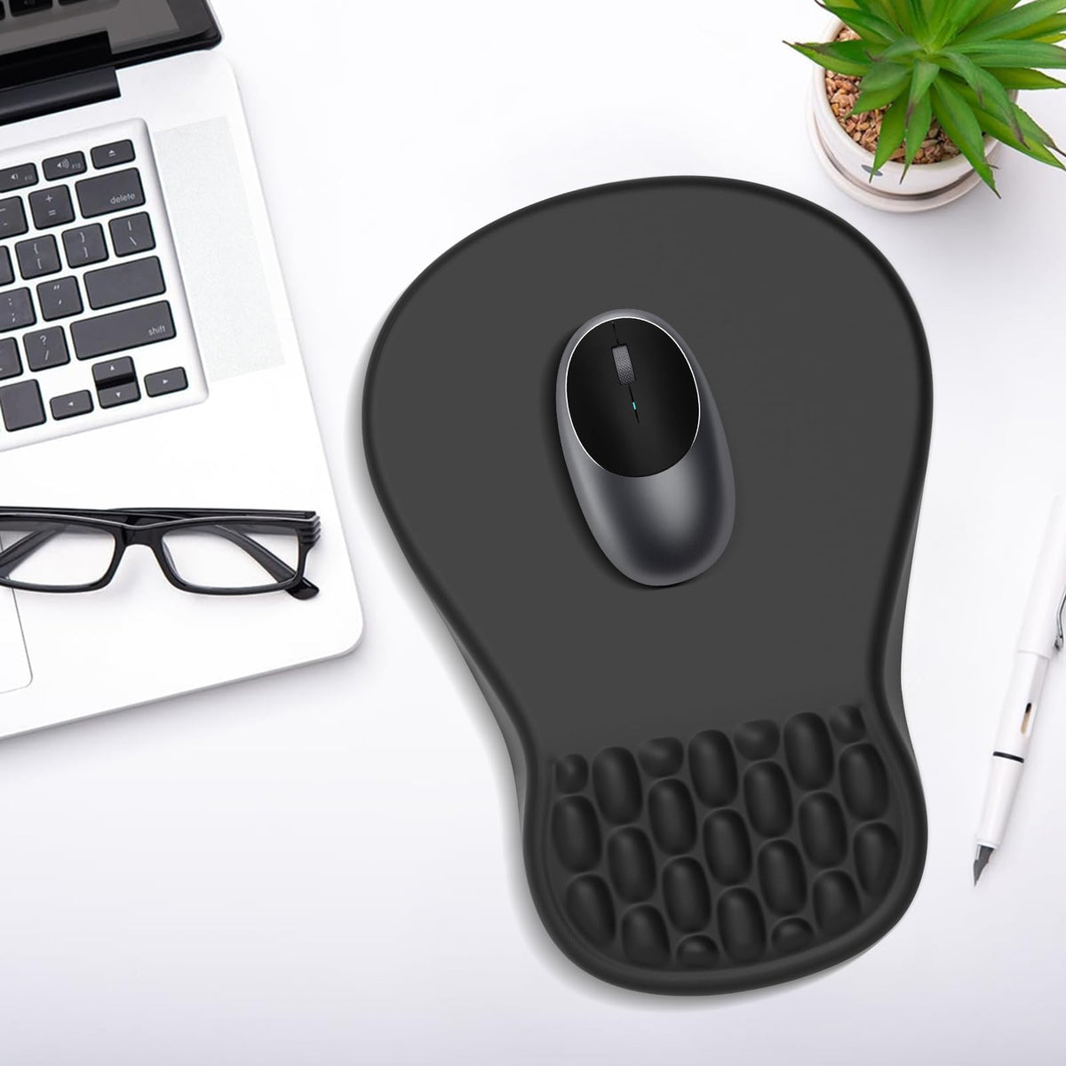YIWEI Ergonomic Mouse Pad with Wrist Rest Support, Mousepad with Comfortable Memory Foam Wrist Rest and Non-Slip PU Base for Pain Relief, Computer, Laptop, Office, Home (Black)