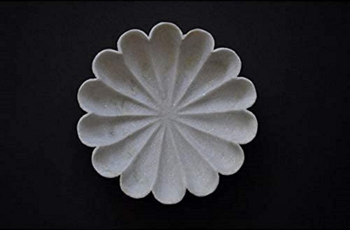 PUSHPA EXPORTS Handcrafted Marble Decorative Bowl Ripple Marble Bowl White Marble Flower Bowl Decorative Marble Scallop Bowl Ruffled Marble Bowl Ring Dish (3 inch)