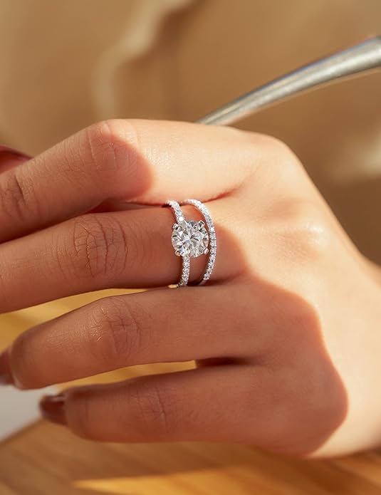 IMOLOVE Solitaire Moissanite Engagement Ring, 1CT D Color VVS1 Clarity, 925 Sterling Silver with 18K White Gold Plated, Ideal Gift for Women