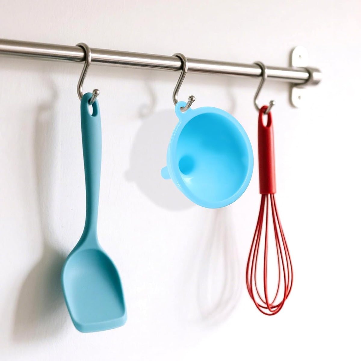 4 Pack Kitchen Silicone Funnel, 4 Colors Kitchen Funnel Set Wide Mouth Funnels for Filling Bottles Small Canning Funnels for Daily Cooking and Water Liquid Oil or Powder Transfer