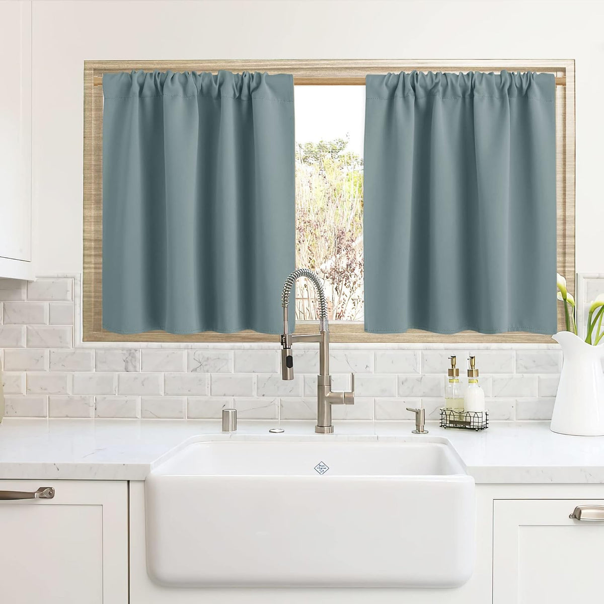 RYB HOME Blackout Curtains for Kitchen, Over Sink Privacy Curtains Window Decor, Thermal Insulating Drapes for Bathroom Cafe Bedroom Small Window, W 42 x L 24 inch, Dusty Blue, 2 Panels