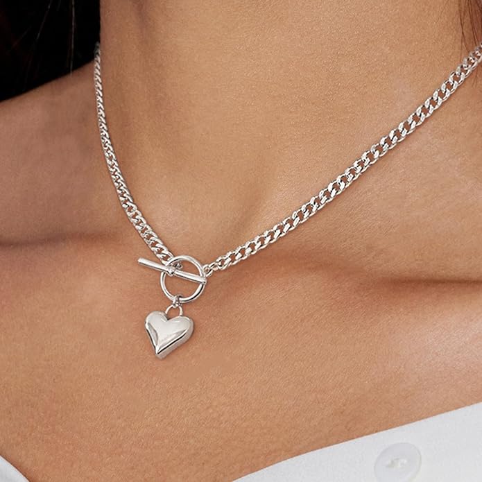 Heart Necklace for Women Gold/Silver Plated Trendy Heart Choker Lover Pendant Hypoallergenic Fashion Gold/Silver Necklace for Women Love Jewelry Gift for Women Girlfriend