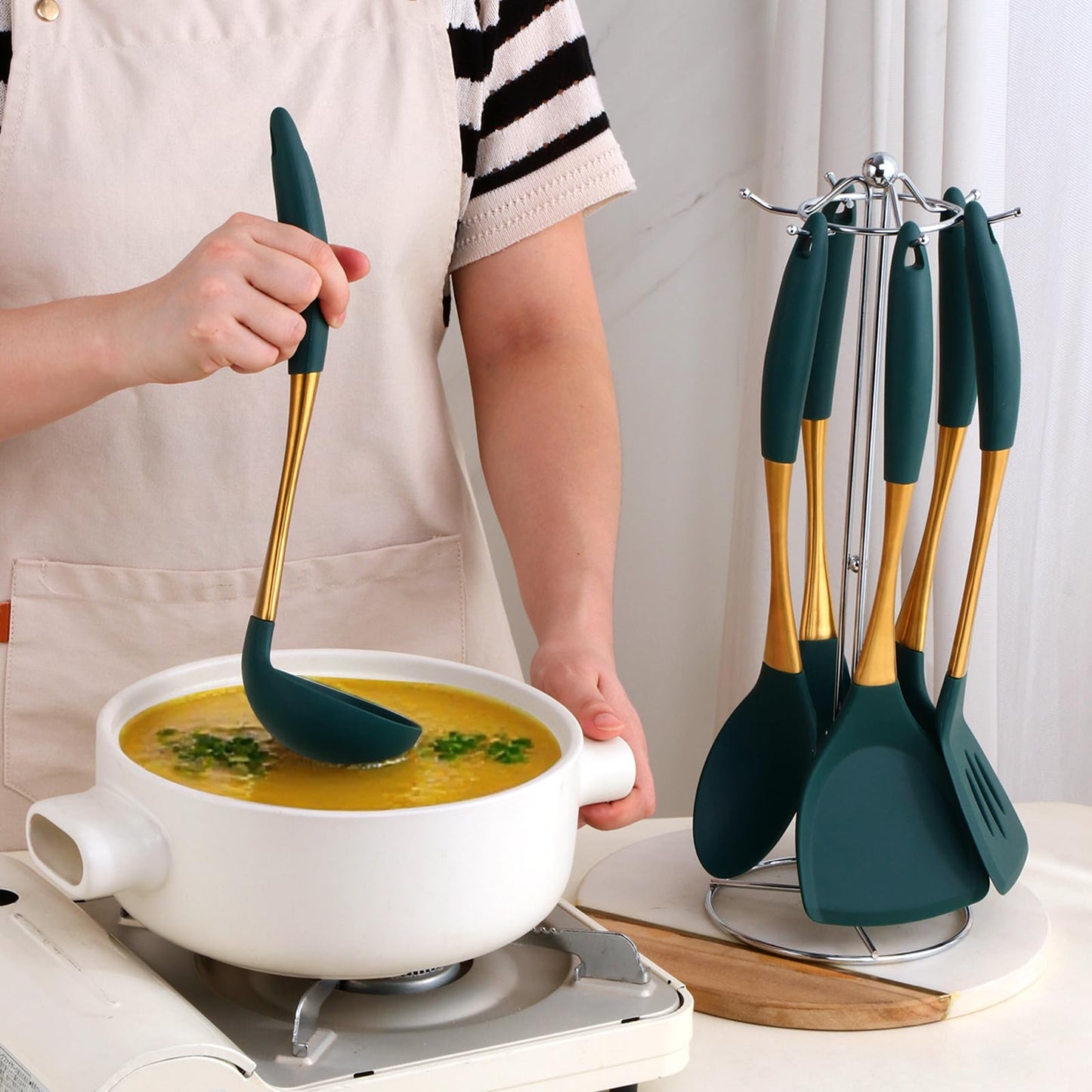 BYEGOU Green and Gold Silicone Cooking Utensils Set - 7-Pieces Nonstick Safe Kitchen Utensil Set with Heat Resistant Comfort Handles - Includes Gold Utensil Drain Holder