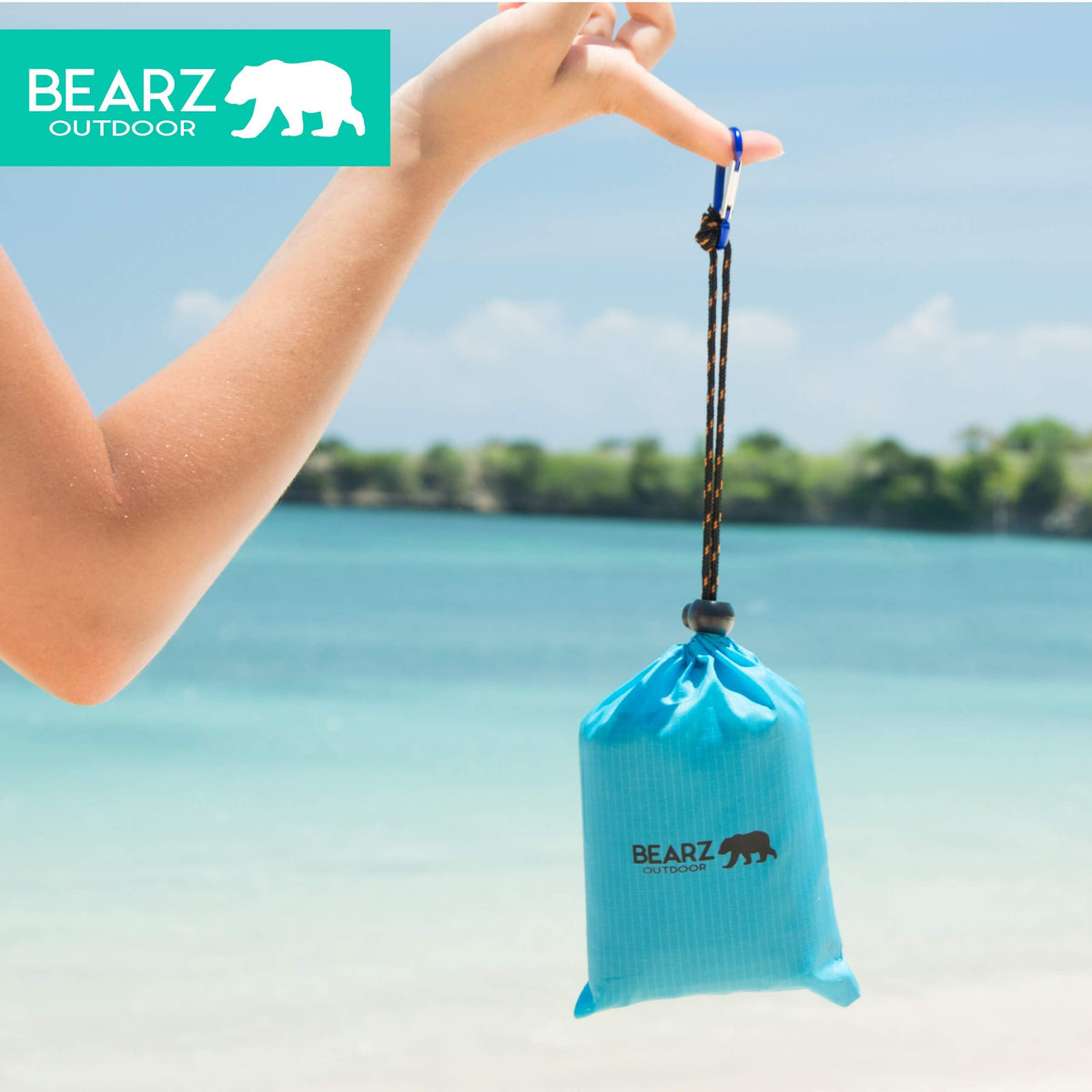 BEARZ Outdoor Pocket Blanket - Beach Blanket Waterproof Sandproof, Picnic Blankets Waterproof Foldable, Lightweight & Compact for Hiking, Camping, Travel, Festival Accessories (Blue)