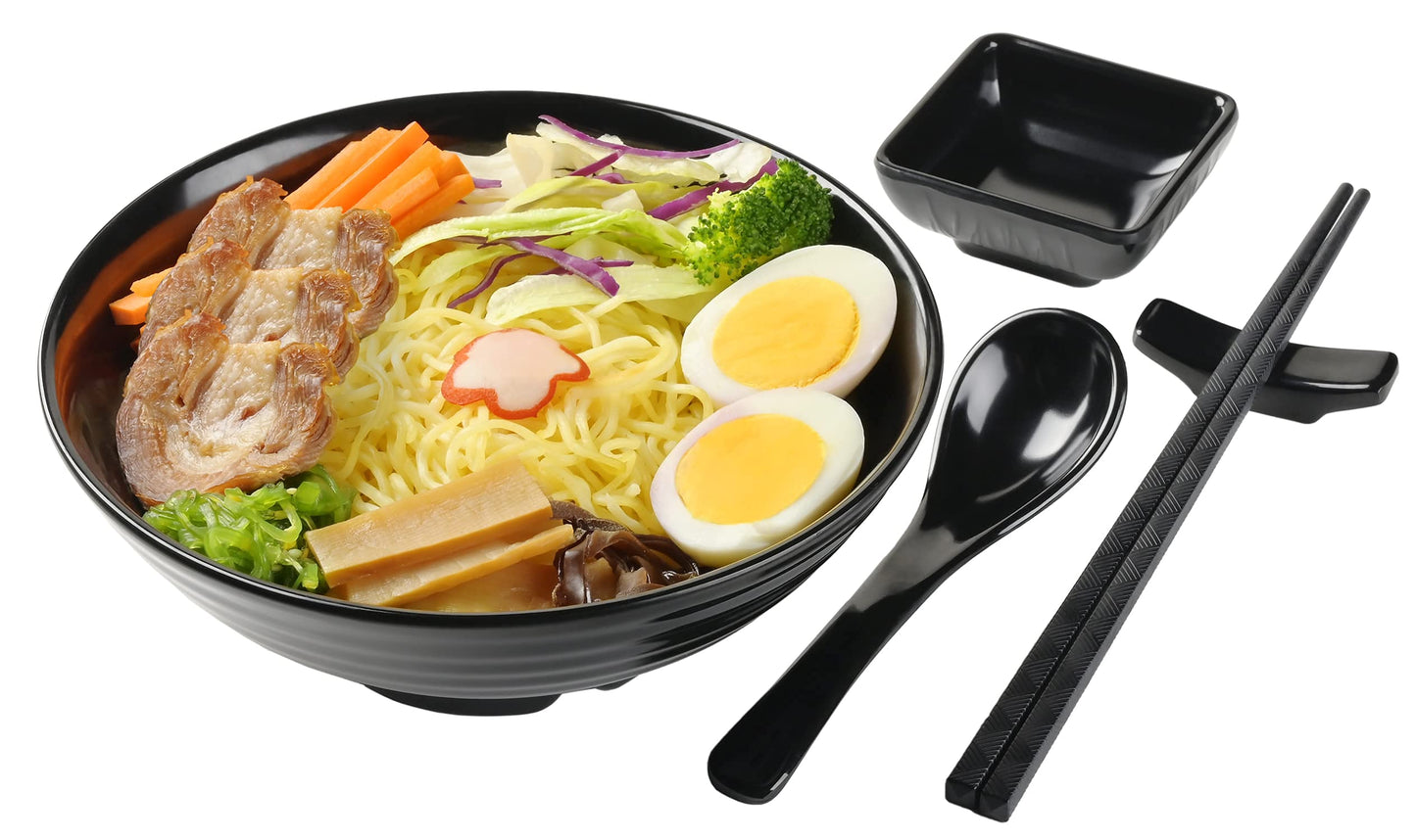 Practimondo 4 Noodle Bowls Set - large 32oz Ramen Bowl Set for authentic Asian Cuisine - with Dipping Bowls, Spoons, Chopsticks & Chopstick Stands. Enjoy Thai Miso Udon Wonton (4 Bowl Set, Black)