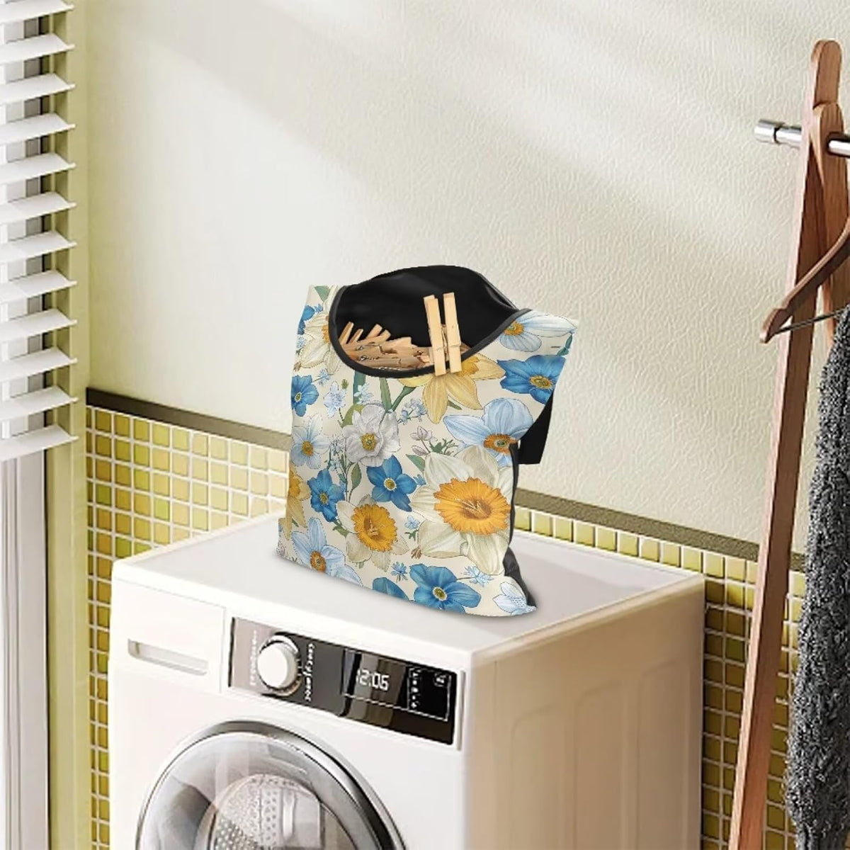 Floral Clothespin Bag with Hanging Rope Daffodil 14.5 x 12 Inch Summer Waterproof Laundry Clothes Pin Holder Clothespin Storage Organizer with Large Opening