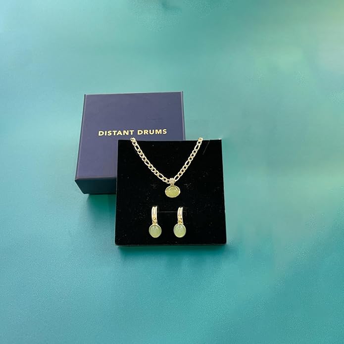 DISTANT DRUMS Simple Natural Green Aventurine Stone Jewelry Set for Women,Hoop Earrings,Bracelet,Necklace,18K Gold-plated Spiritual Gift,Fortunate Stone Jewelry,Choker