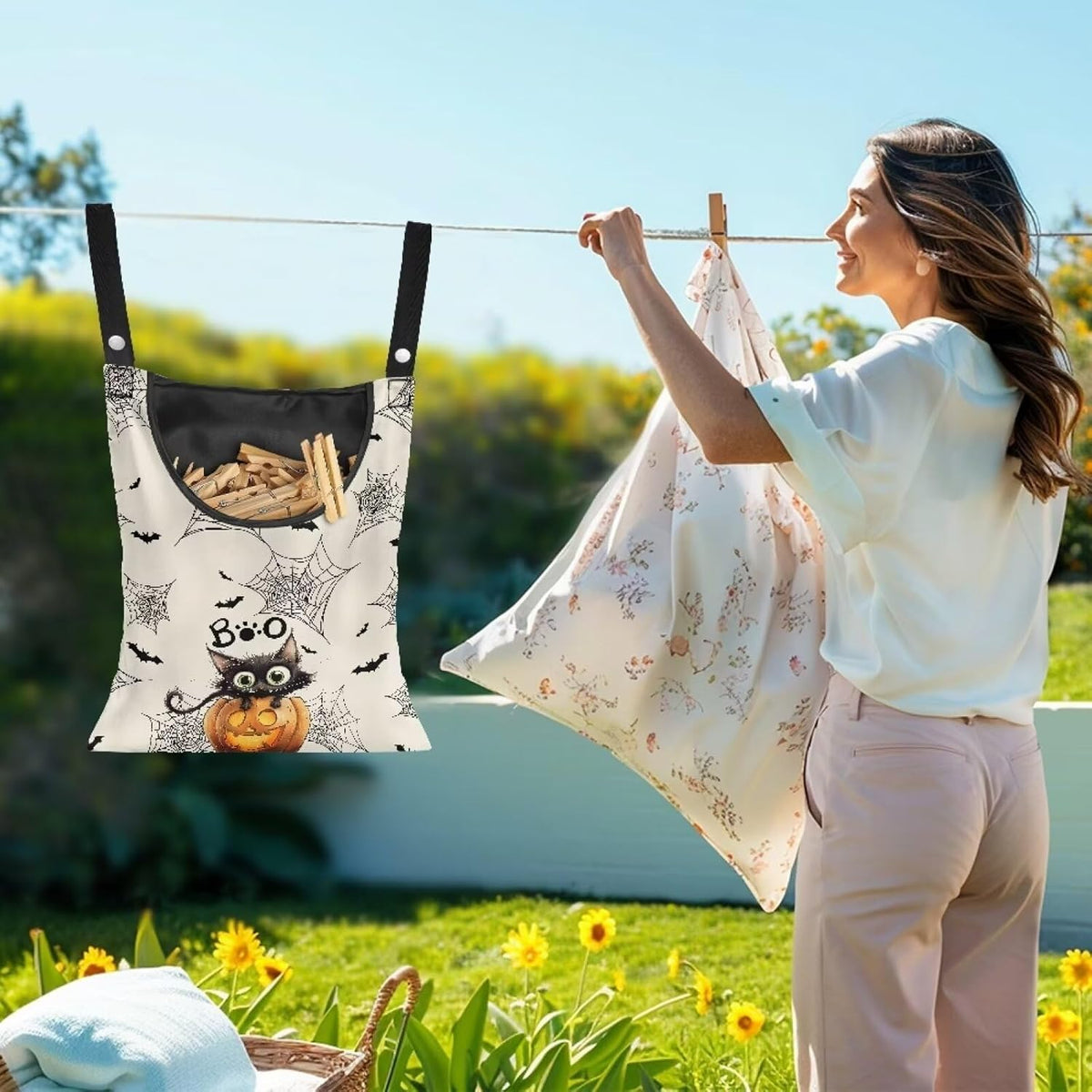 Cute Cat Space-Saving Laundry Clothespin Bag Pumpkin Waterproof Polyester Material, 2 Rope for Hanging and Effortlessly Sliding on The Clothesline Clothespin Holder for Outdoor