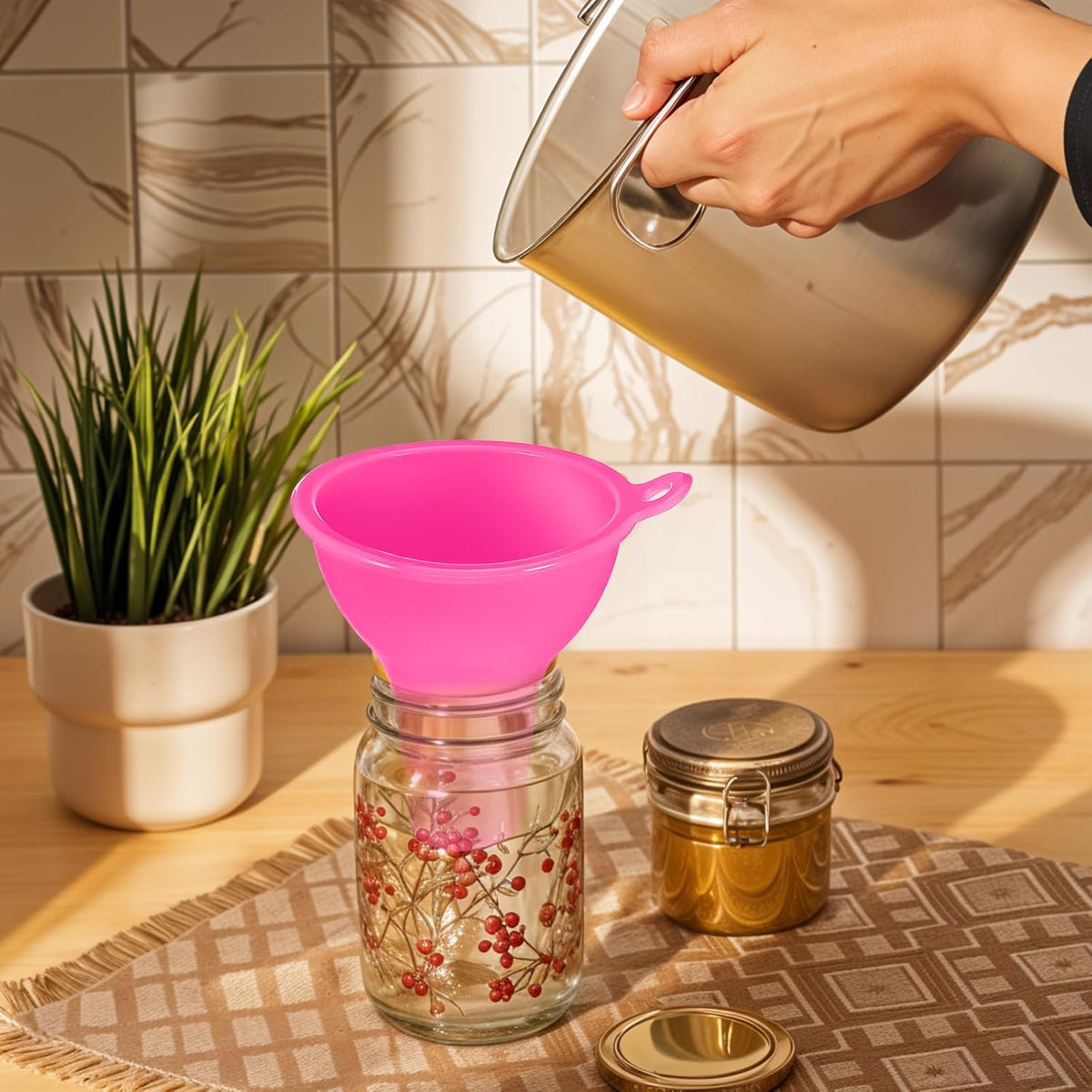 4 Pcs Funnels for Kitchen Use Filling Bottles Silicone Funnel Wide Mouth Funnel Multi Color Flexible Condiment Funnels Kitchen Gadgets Accessories for Filling Water Bottle Liquid Transfer