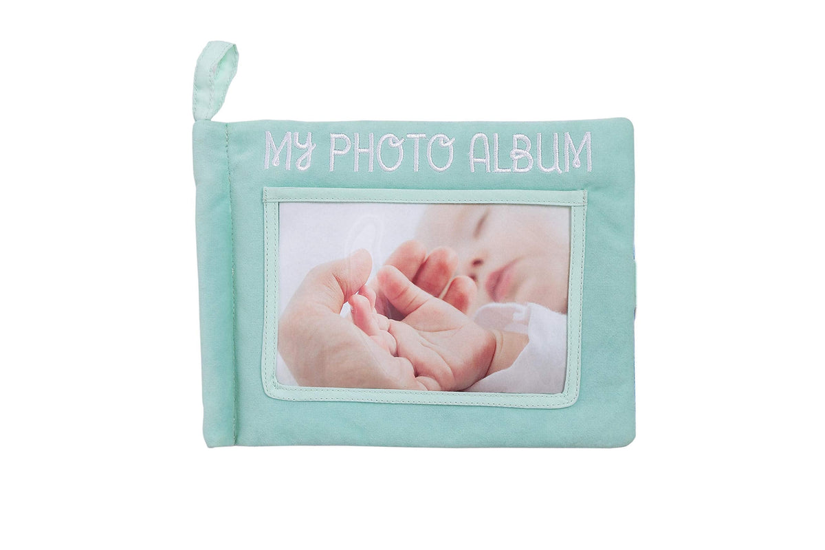 Pearhead Plush Photo Album, Baby Shower Registry Addition, Gender Neutral Baby Toy, 8.75x6.25x0.75 Inch