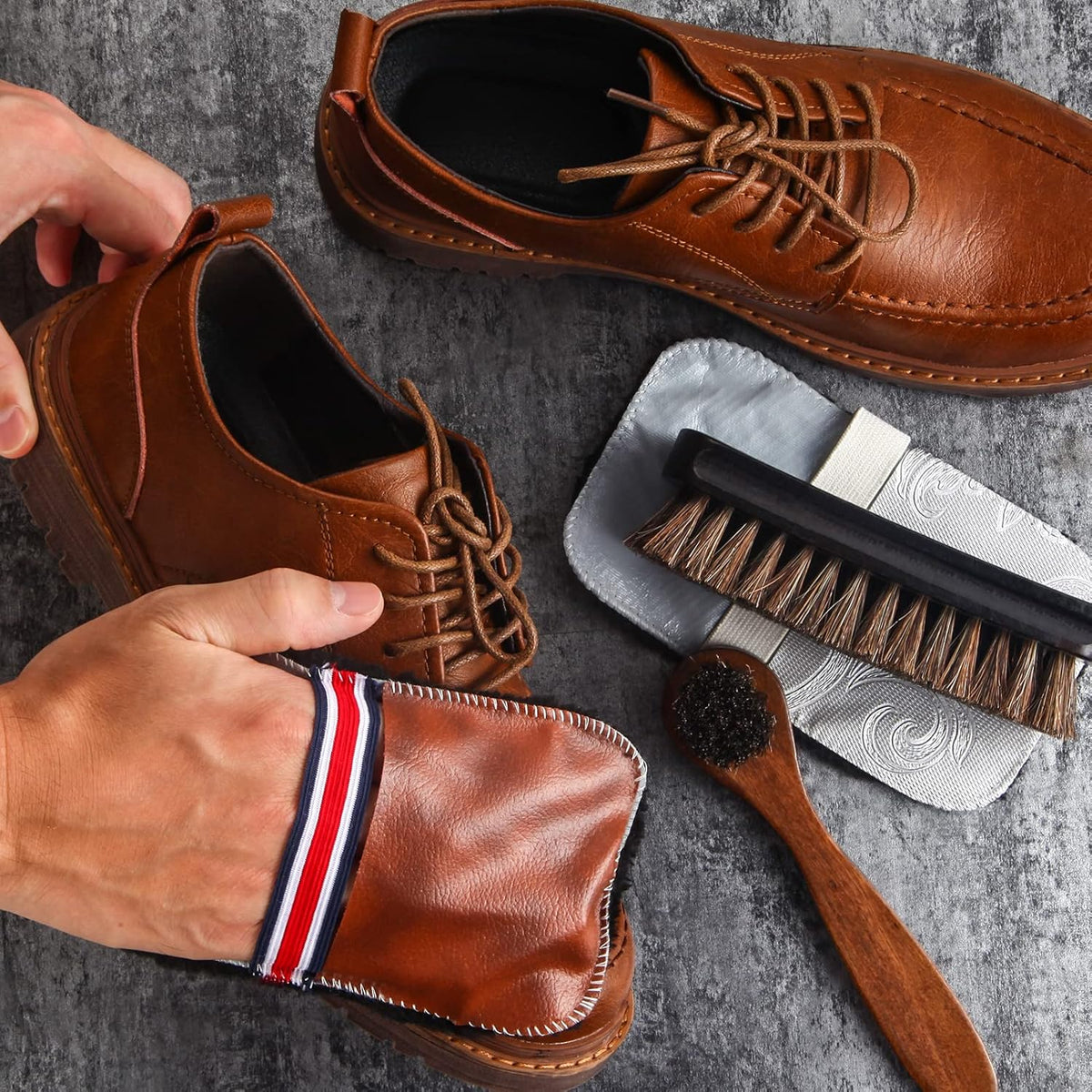4 Pcs Horsehair Shine Shoes Brush Kit Polish Dauber Applicators Cleaning Leather Shoes Boots Care Brushes Suede Cleaner Brush with Microfiber Shoe Gloves(4 Pcs Style D)