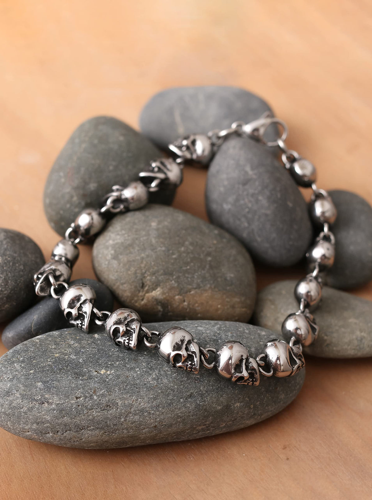 HAQUIL Stainless Steel Skull Bead Linked Bracelet for Men and Women, Skull Jewelry Gift (AD)