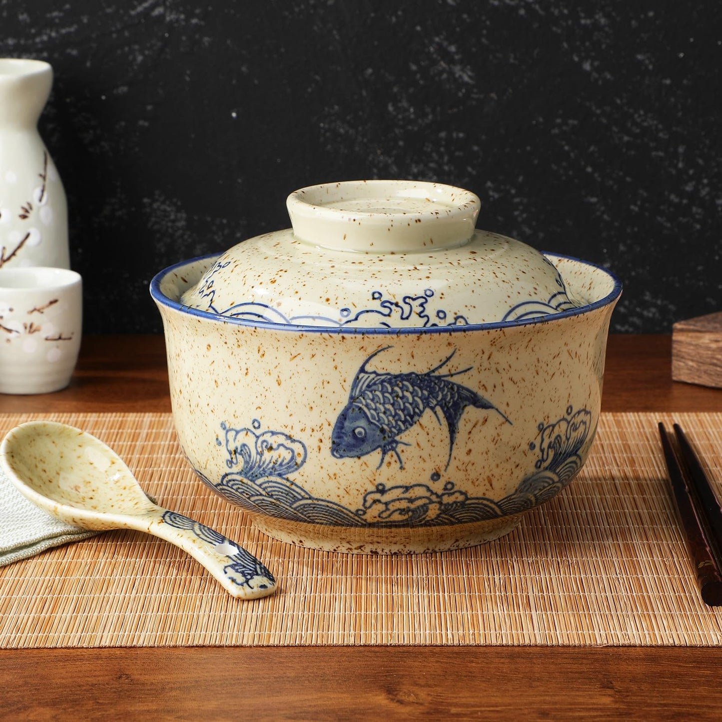 Cabilock 2 Pieces Ceramic Ramen Bowls, 25 Oz Large Soup Bowl with Lid, Spoon Chopstick Japanese Tableware for Noodles, Salad, Rice, Microwave Dishwasher Korean Clay Pot - Fish