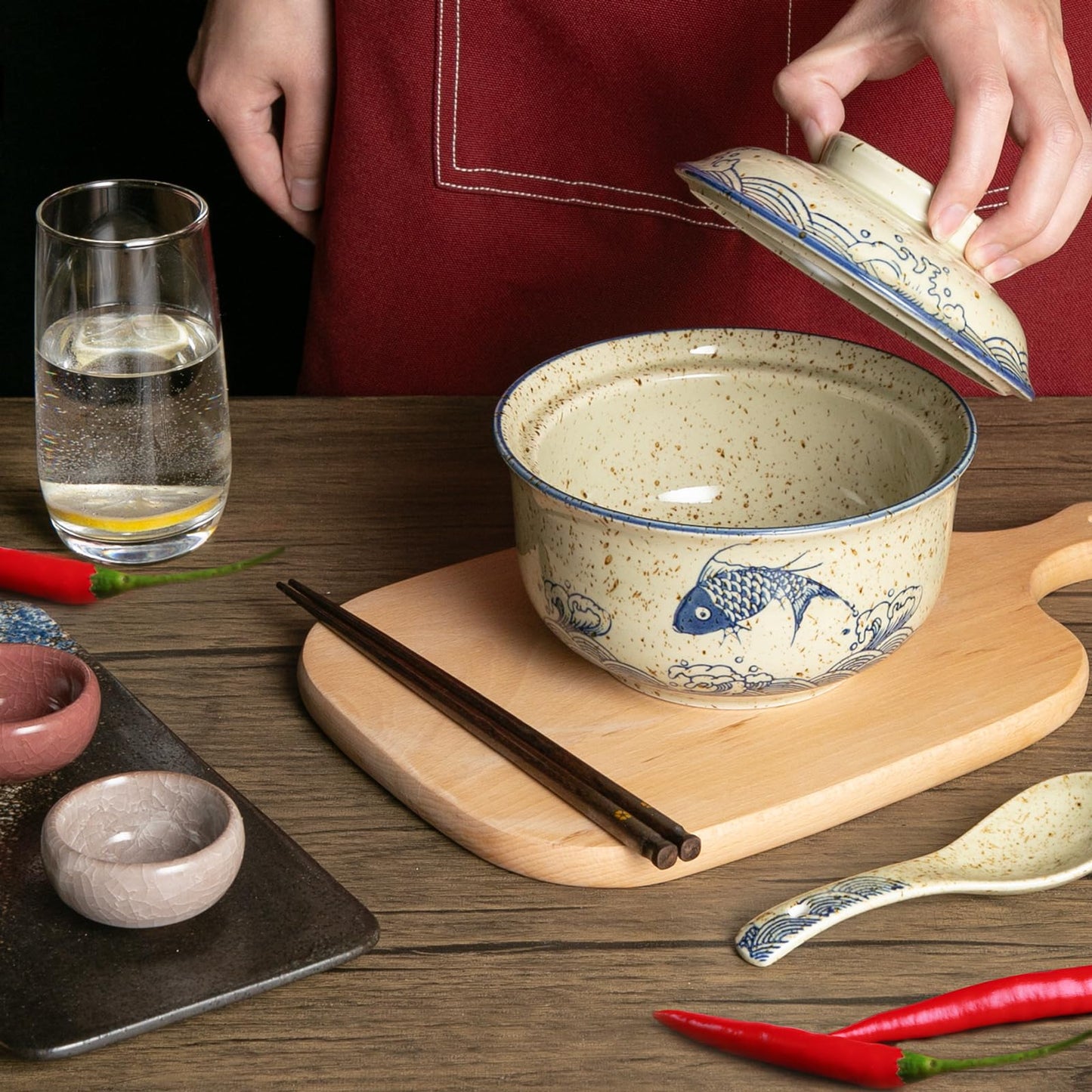 Niturceal Ceramic Ramen Bowl Set Ramen Noodle Bowl with Lid 27oz Japanese Retro Style Soup, Pho, Udon Bowls, Matching Spoons and Chopsticks for Microwave & Dishwasher Safe, Fish