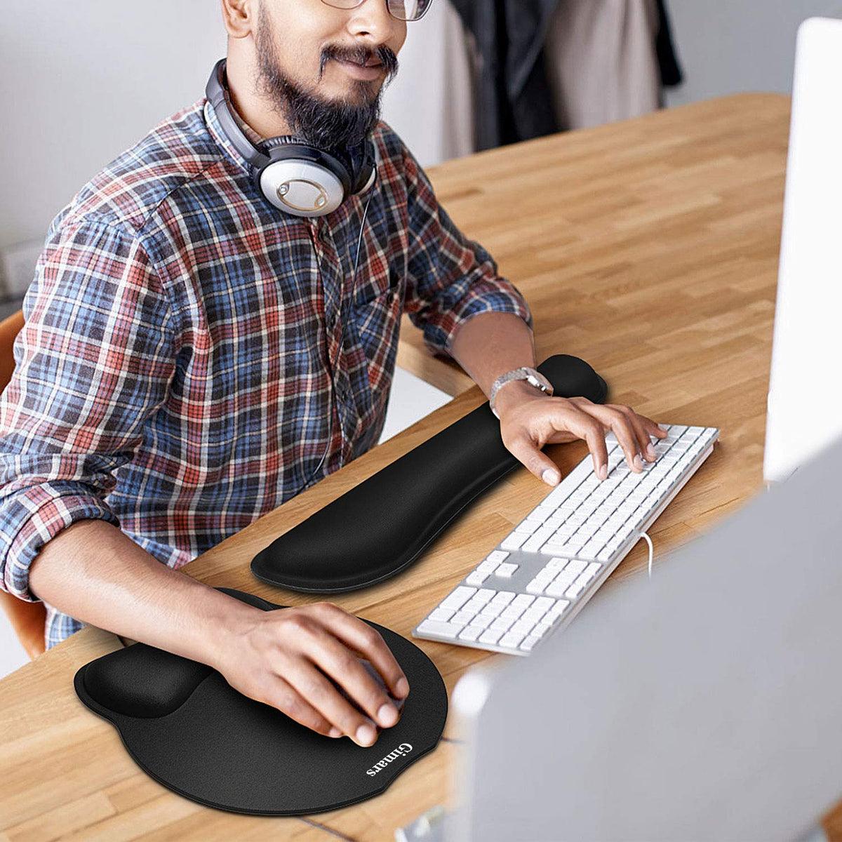 Gimars Upgrade Enlarge Superfine Fibre Soft Smooth Gel Ergonomic Mouse Pad Wrist Support and Keyboard Wrist Rest for Computer, Laptop, Mac, Gaming and Office, Durable, Comfortable and Pain Relief