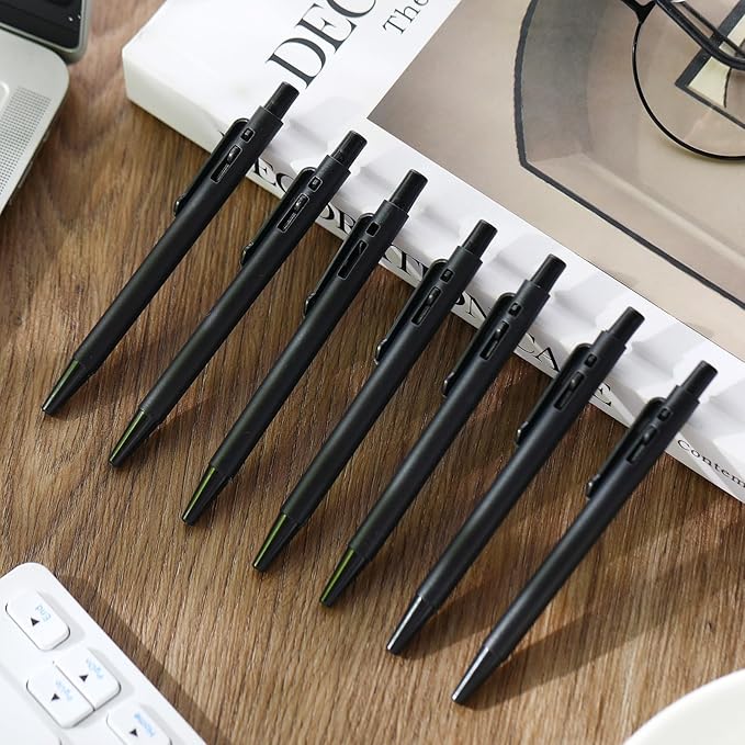 Geyoga 200 Pcs 4'' Mini Black Pens Bulk 0.7 mm Fine Point Small Retractable Ballpoint Pens with Clip for Notebook School Office(Black)