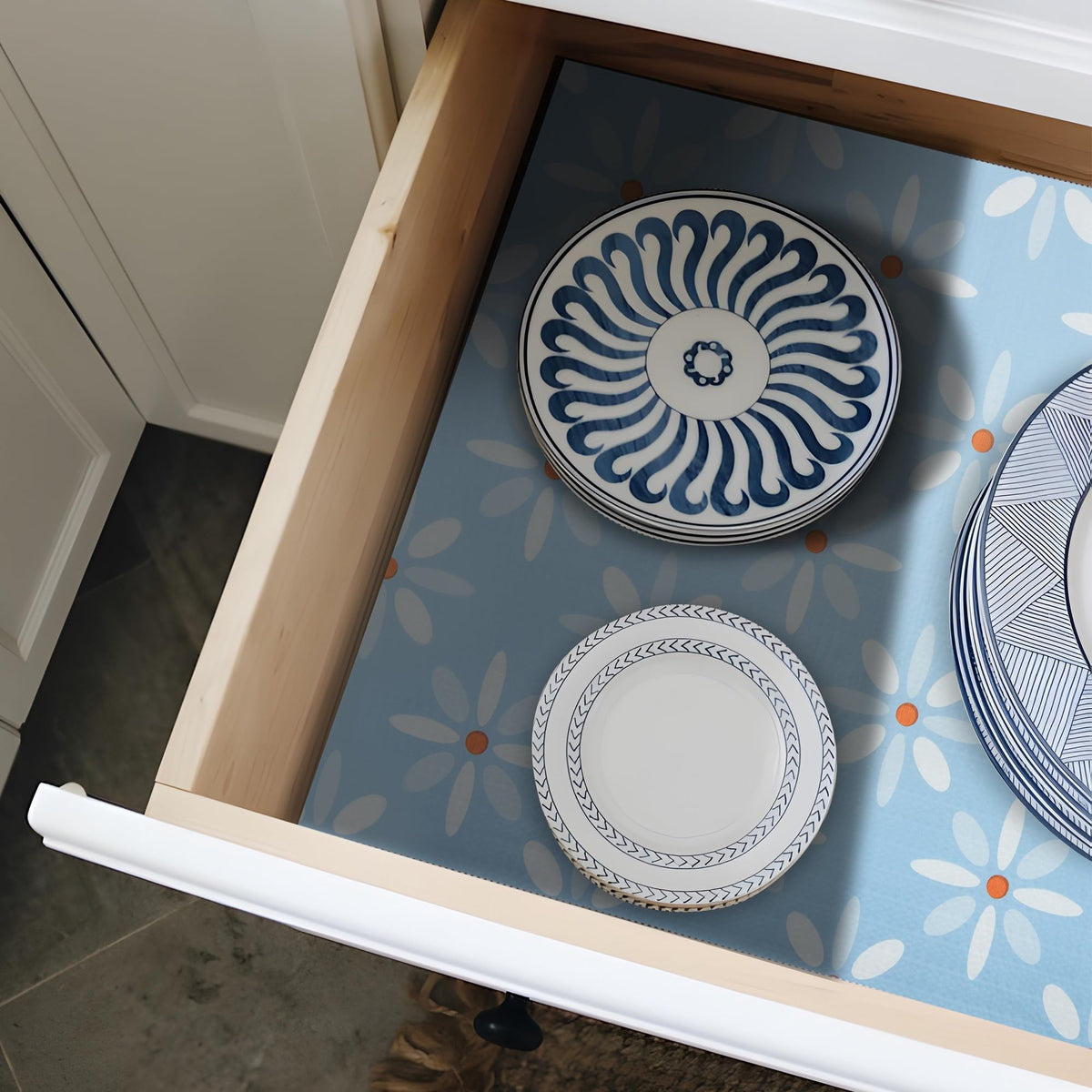 18" W x 96" L Floral Drawer and Shelf Liner for Cabinets, Non-Adhesive Strong Grip Non-Slip Flower Shelf Cabinet Kitchen Shelf Liners for Kitchen Cabinets