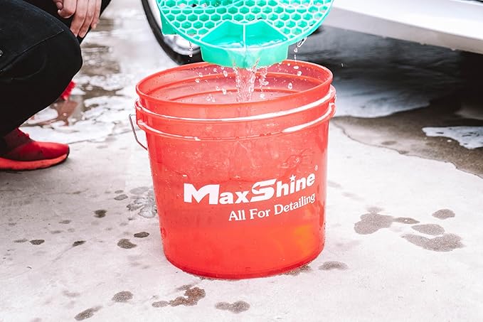 Maxshine 3.5 Gallon Universal Detailing Bucket (Red) | Car Wash Bucket for Scratch-Free Washing | Garage Storage & Auto Detailing Tool Holder | Holds Soap, Foam Cannon, Brushes, Microfiber Towels