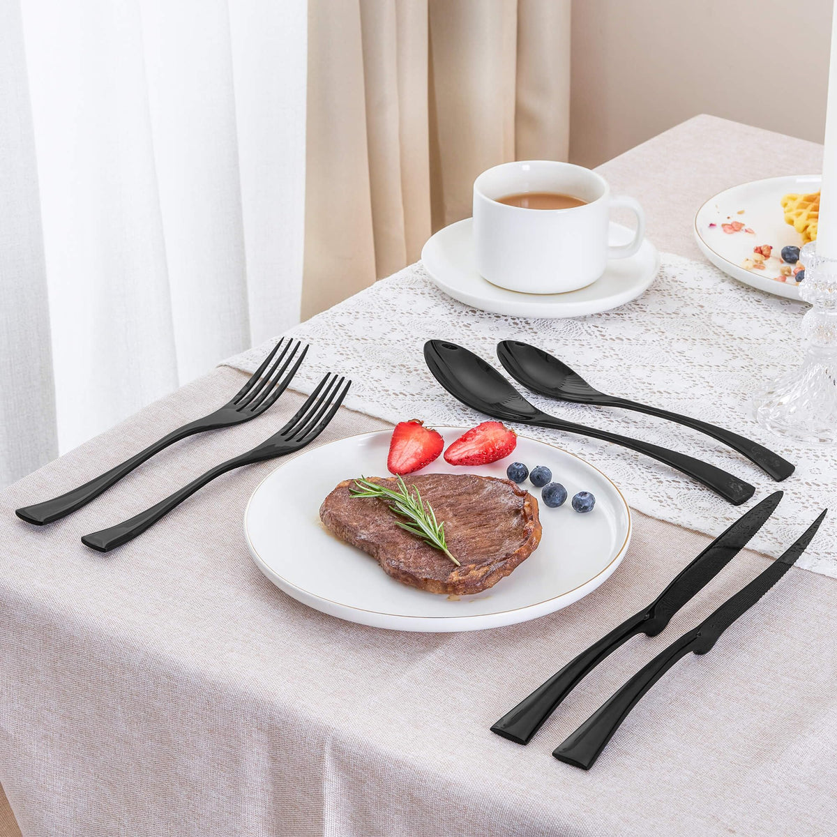 Joincook 24 Pieces Black Silverware Set with Steak Knives Service for 4,Modern 18/10 Stainless Steel Flatware Cutlery Set,Utensil Set for Home Restaurant Hotel,Mirror Polished,Dishwasher Safe