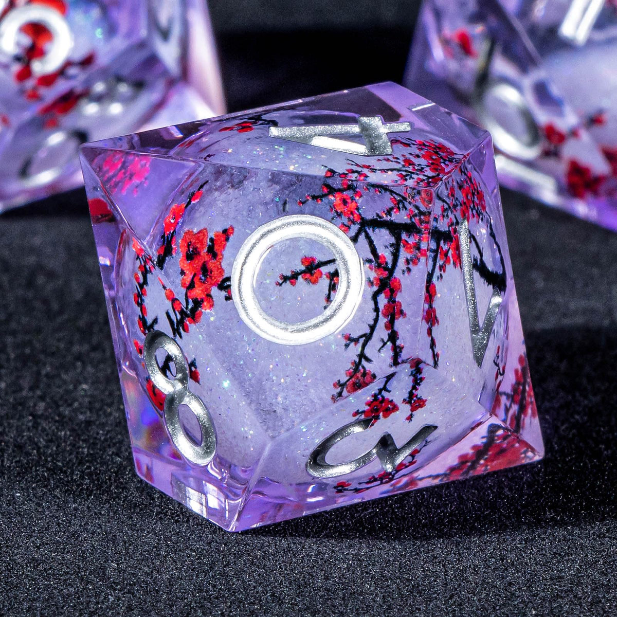 KERWELLSI Liquid Core Flower DND Dice Set with Box, 7Pcs Resin Plum Blossom Resin Sharp Edge Polyhedral Dice, Purple Role Playing Dice D20 D12 D10 D8 D6 D4