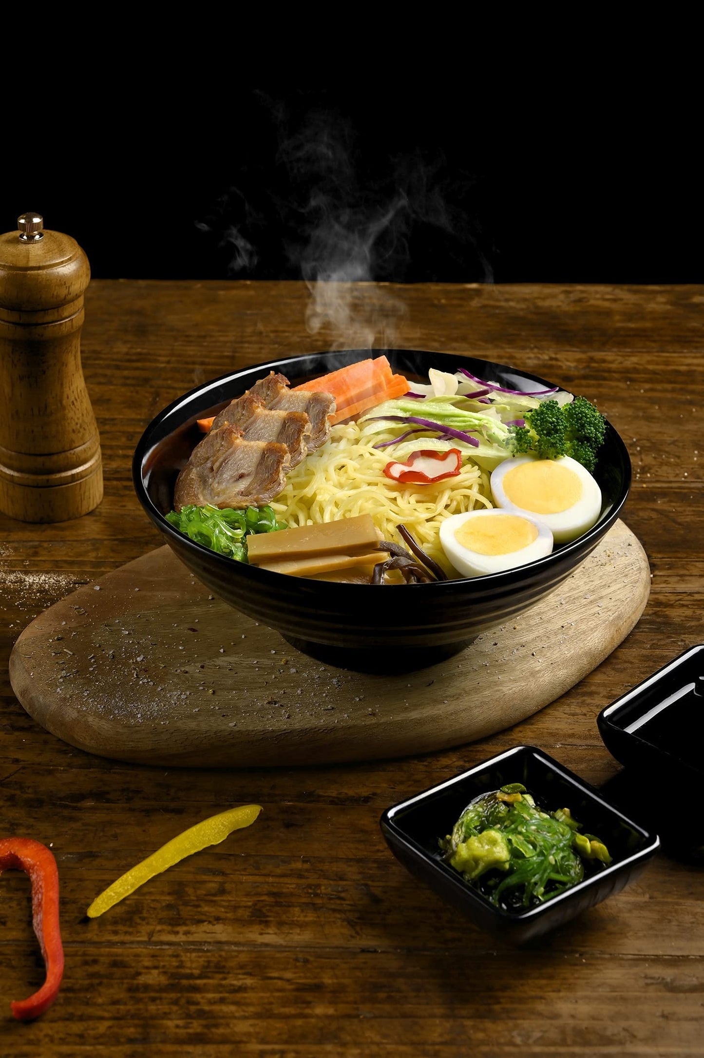 Practimondo 4 Noodle Bowls Set - large 32oz Ramen Bowl Set for authentic Asian Cuisine - with Dipping Bowls, Spoons, Chopsticks & Chopstick Stands. Enjoy Thai Miso Udon Wonton (4 Bowl Set, Black)