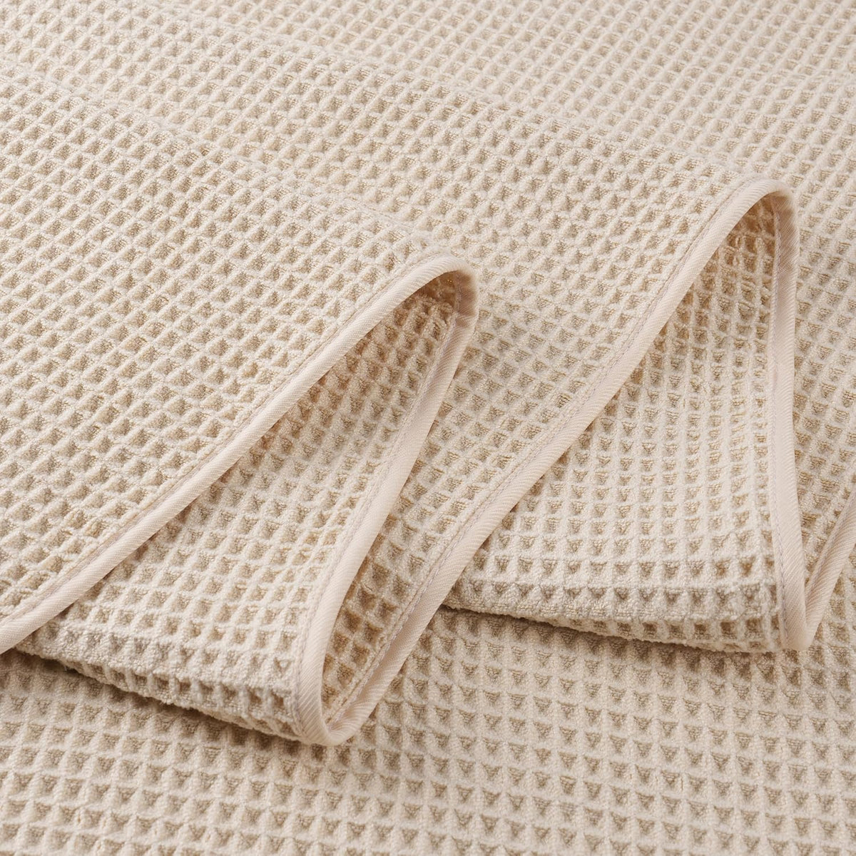 POLYTE Microfiber Oversize Quick Dry Lint Free Bath Towel, 60 x 30 in, 4 Pack (Waffle Weave)
