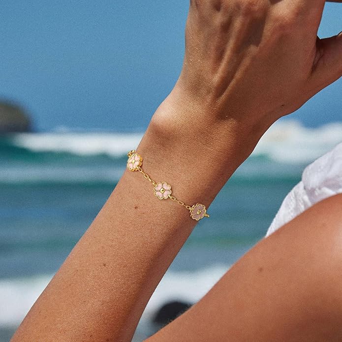 14K Gold Plated Clover Bracelets for Women Flower Four Leaf Link Bracelets Trendy Jewelry Gifts for Women