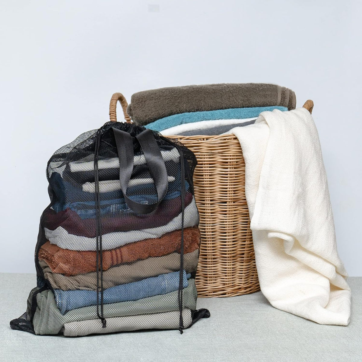 Mesh Laundry Bags with Handles & Double Drawstring Closure – Heavy Duty, Breathable 18 x 24 Inch Nylon for Dorm & Travel – Set of 2